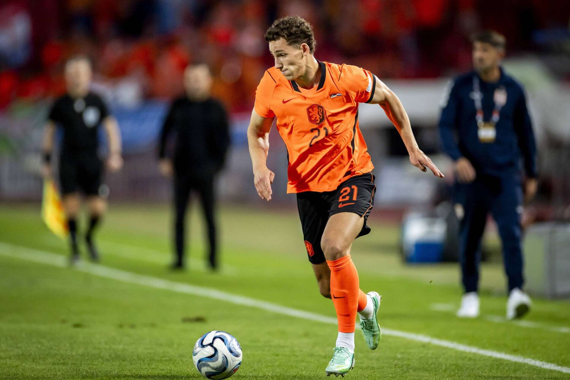 Hollands Top-Talent Ruben van Bommel während der Nations League-Begegnung gegen Serbien, 27.09.2026