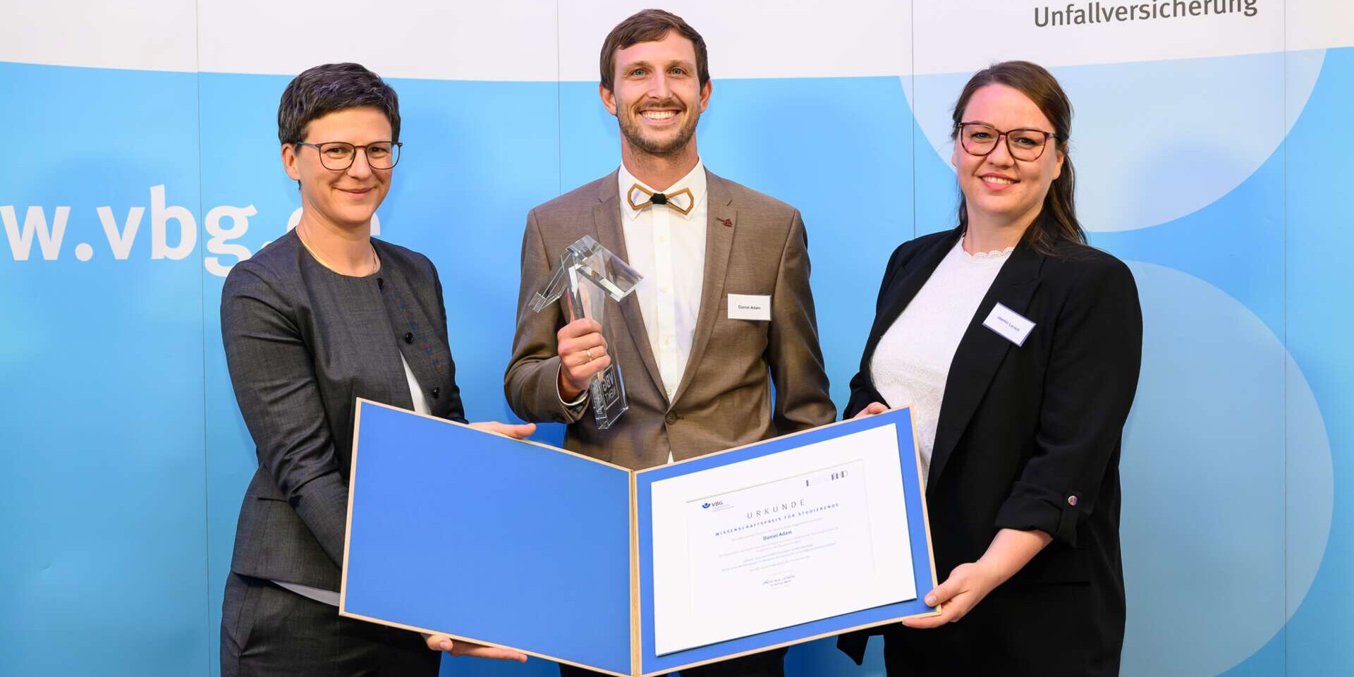 VBG_NEXT Verleihungsveranstaltung 2024 - Gewinnerfoto Wissenschaftspreis Daniel Adam