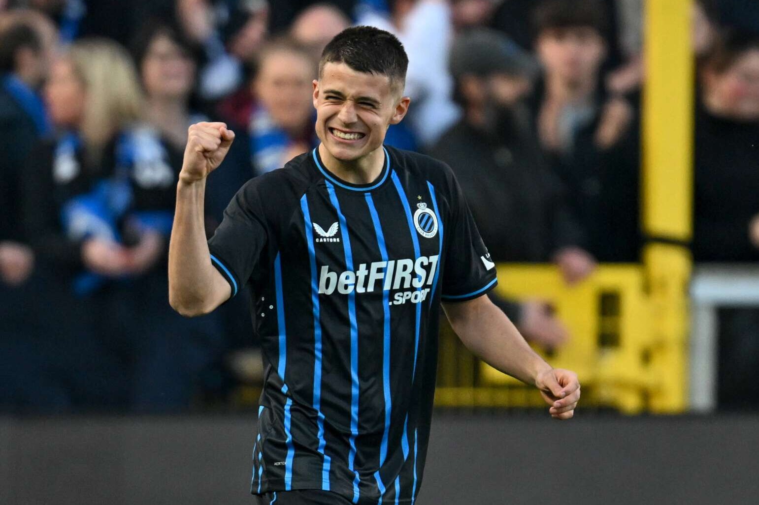 Brügges Sturmtalent Nicolo Tresoldi feiert seinen Treffer zum 1:0 im Jupiler Pro League-Spiel gegen KV Mechelen, 22.03.2026