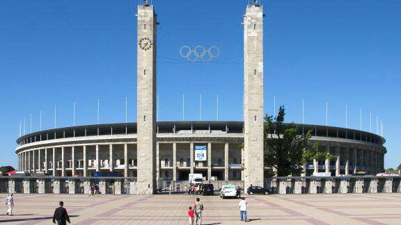 Olympiastadion Berlin Außenansicht