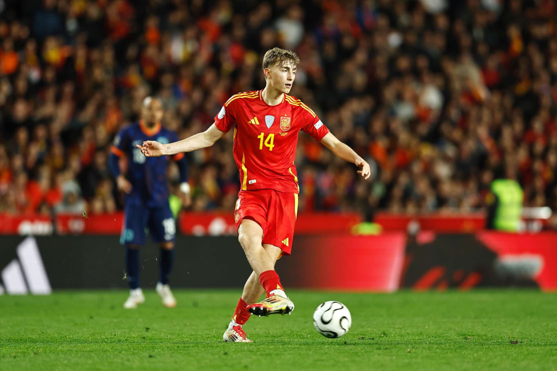 Dean Huijsen während der Nations League Viertelfinal-Spiels gegen die Niederlande, 23.03.2025