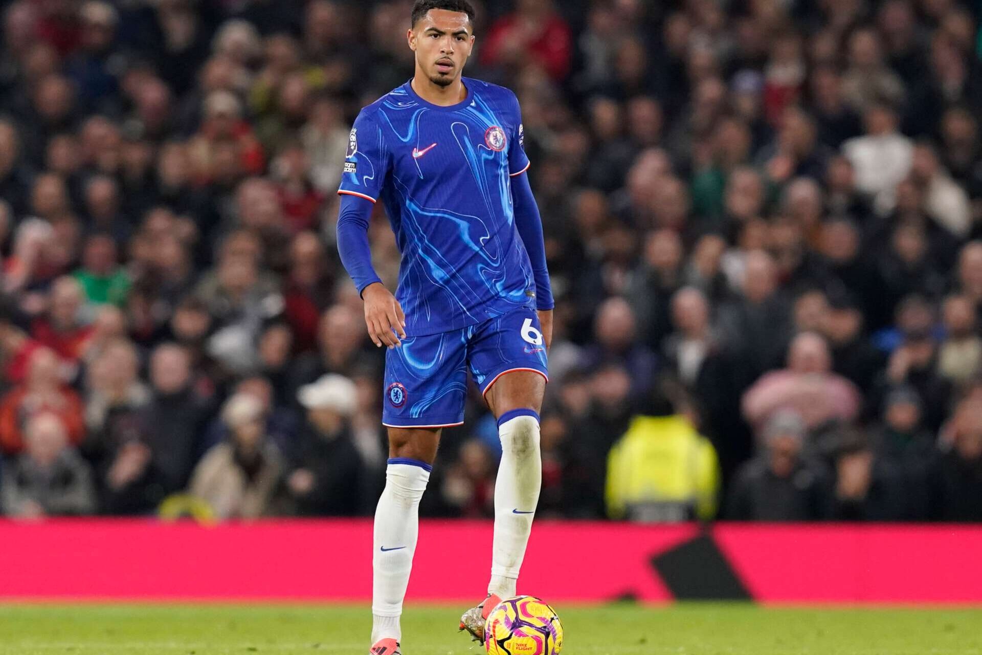 Chelseas Abwehrtalent Levi Colwill während des Premier League-Spiels gegen Manchester United im Old Trafford-Stadion am 3.11.2024.
