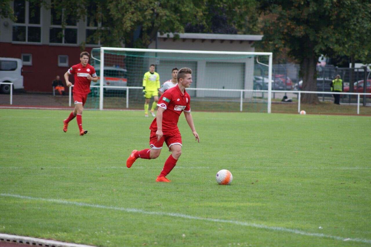 Nachwuchsspieler Mika Höning (Wehen Wiesbaden)