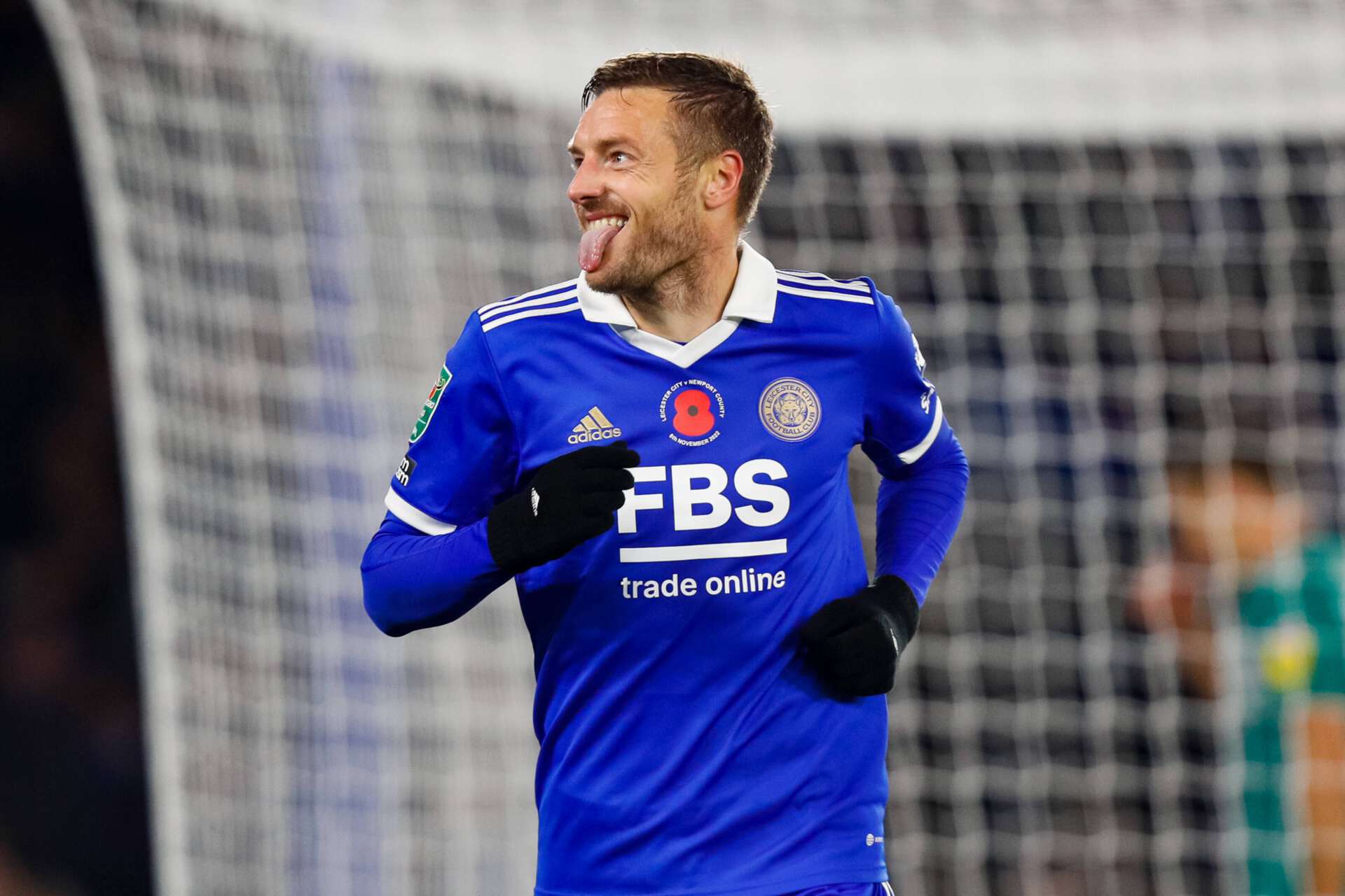 Leicesters Spätzünder Jamie Vardy feiert im Carabao Cup-Spiel gegen Newport Town  seinen Treffer zum 3:0, 8.11.2022