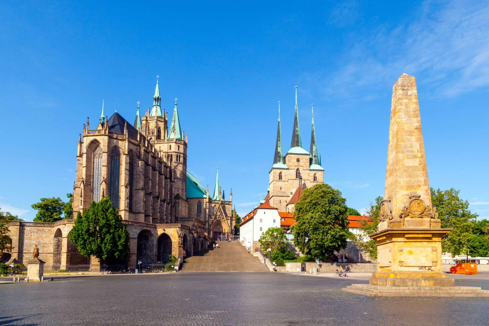 Titelbild Thüringer Forum zeigt die Stadtansicht Erfurt