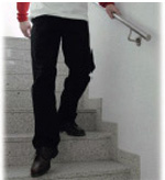 Person auf Treppe