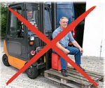 Nicht bestimmungsgemäßer Personentransport mit Gabelstapler