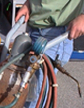 Gasflaschen auf Sackkarren